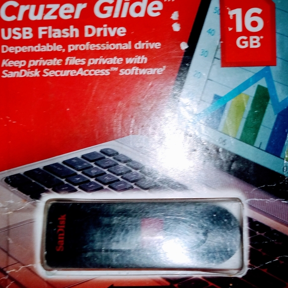 Computer/Memory Accessories Set - Picture 2 of 4